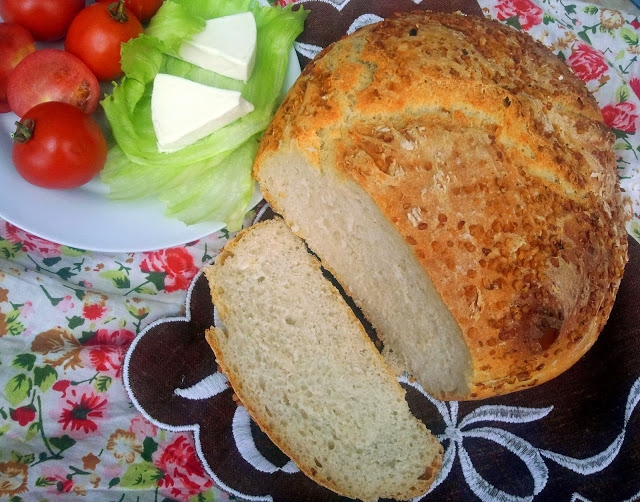 prosty chleb na drożdżach