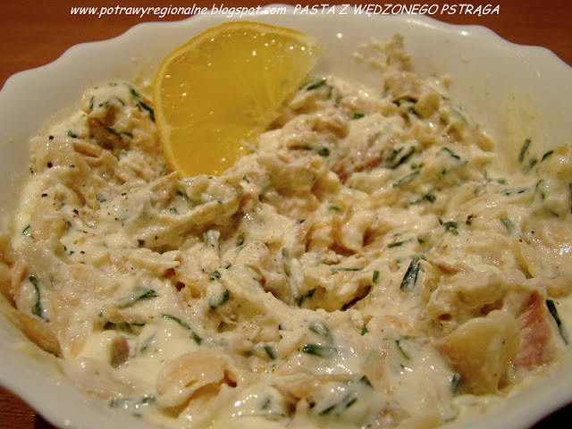 PASTA Z WĘDZONEGO PSTRĄGA
