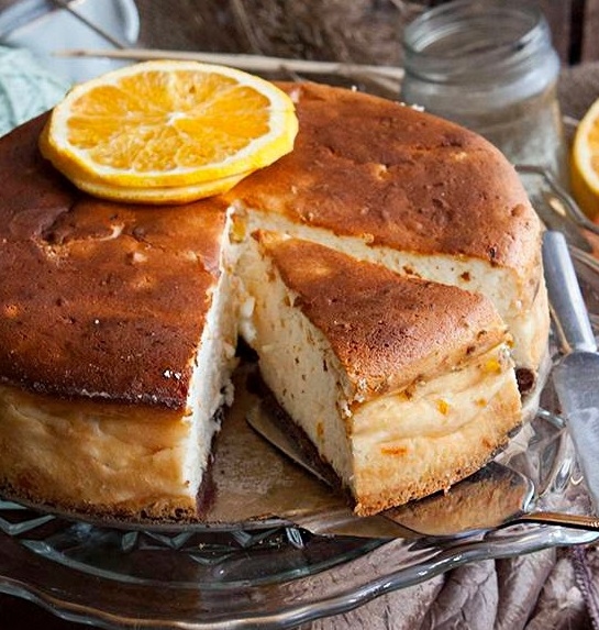 Pomarańczowy sernik wiedeński