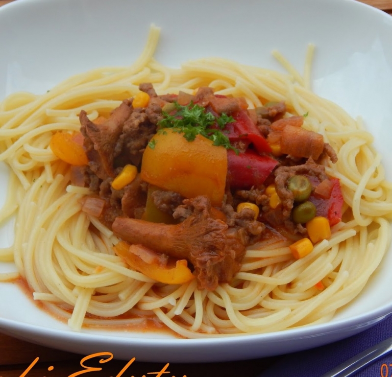 Spaghetti z kurkami a la mąż